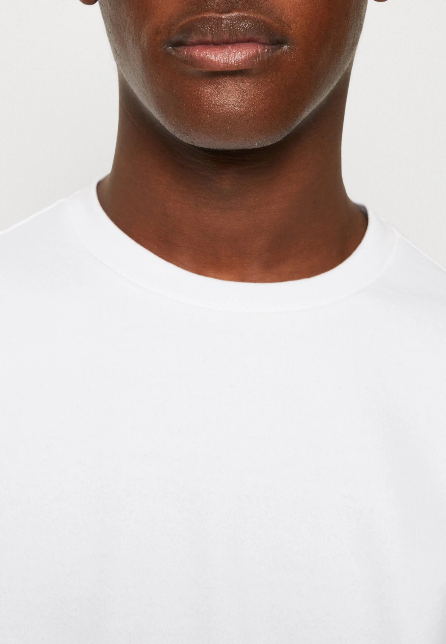 YOURTURN Unisex 2 PackFelpaBlack/White Uomo Maglieria E Felpe YO121006E-Q13 7 YOURTURN Unisex 2 PackFelpaBlack/White Uomo Maglieria E Felpe YO121006E-Q13 - immagine 7