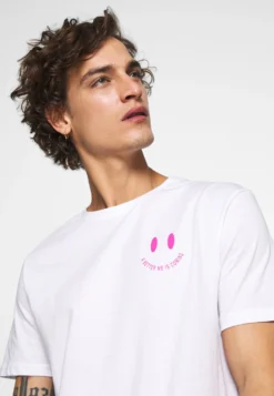 YOURTURN T-Shirt Con StampaWhite Donna T-shirt E Top YO121002E-A11 11 YOURTURN T-Shirt Con StampaWhite Donna T-shirt E Top YO121002E-A11 -Yourturn 03ad498009f341568db55508455c21bb scaled