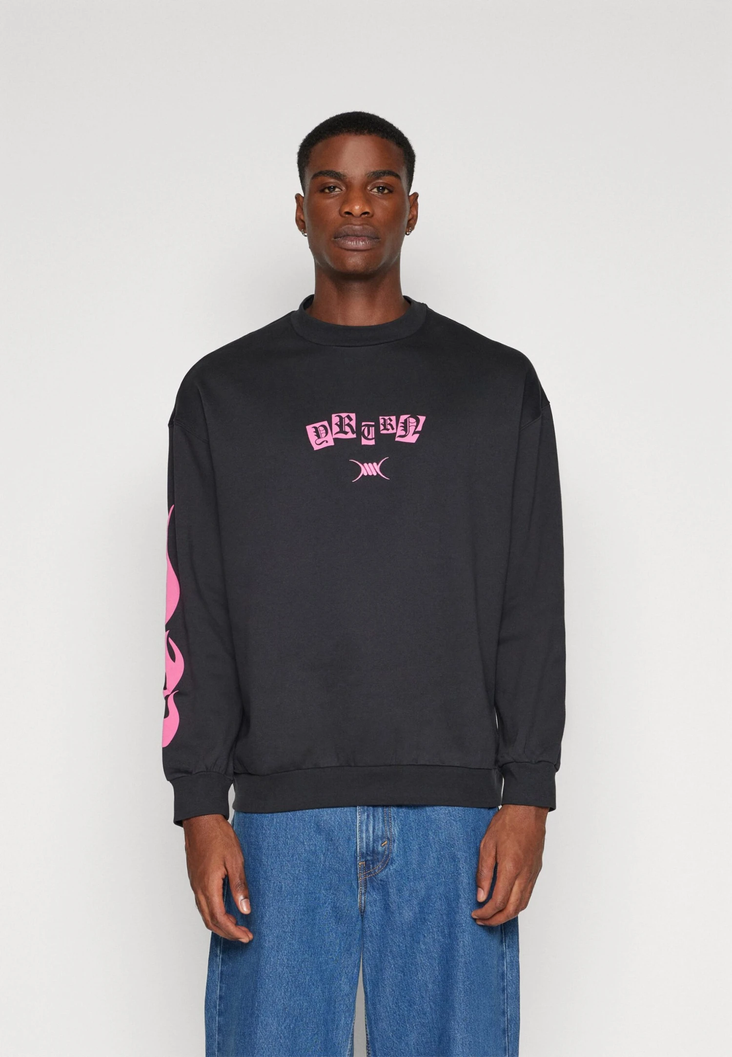 YOURTURN Burn Crew UnisexFelpaBlack Donna Felpe YO121013Z-Q11 1 YOURTURN Burn Crew UnisexFelpaBlack Donna Felpe YO121013Z-Q11