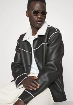 YOURTURN UnisexGiacca In SimilpelleBlack Uomo Giacche YO121012C-Q11 -Yourturn 0ee5c8d324c742299bb1a51552762923 scaled