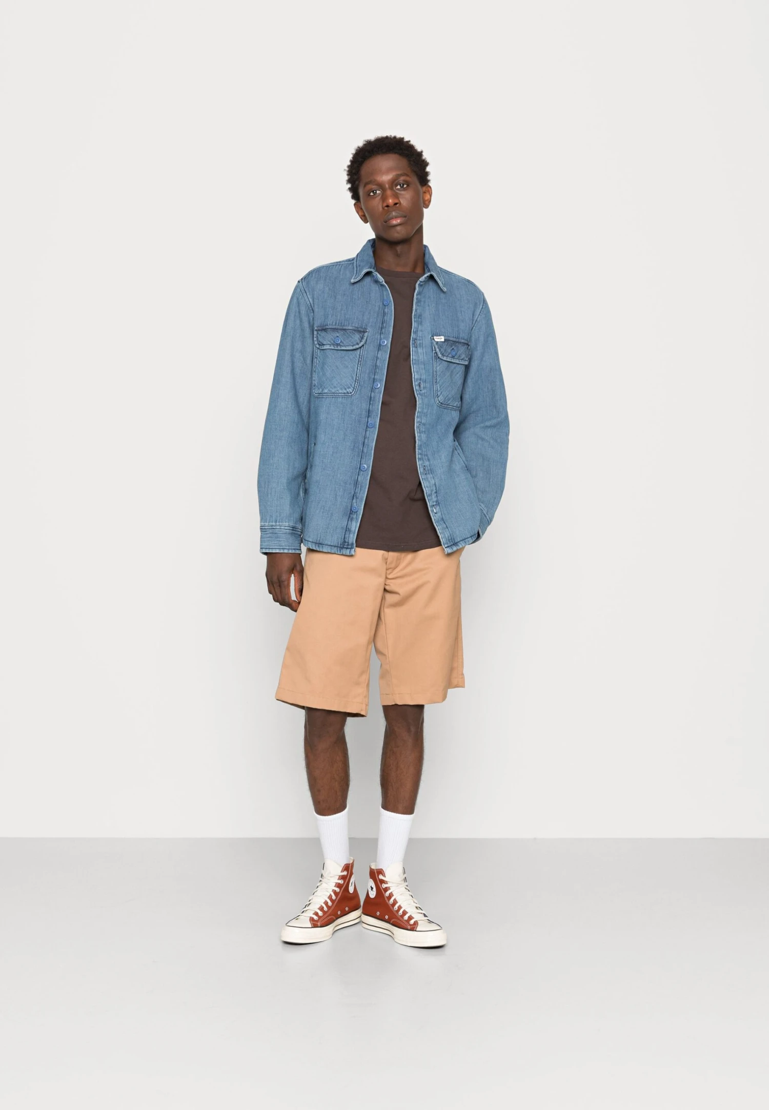 YOURTURN Nostalgia Future Tee UnisexT-Shirt Con StampaBrown Uomo T-shirt E Polo YO12100M4-O11 2 YOURTURN Nostalgia Future Tee UnisexT-Shirt Con StampaBrown Uomo T-shirt E Polo YO12100M4-O11 - immagine 2