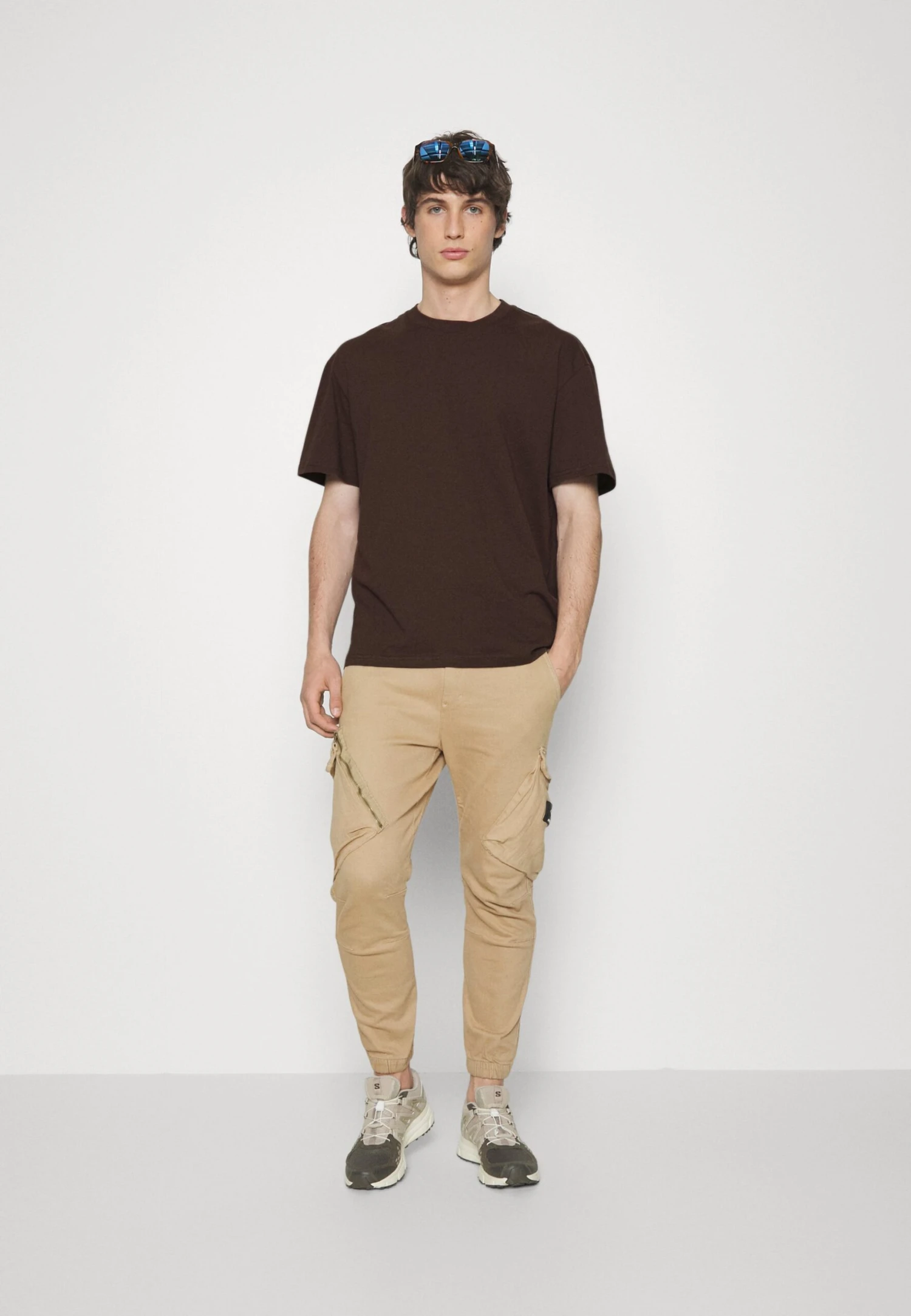 YOURTURN UnisexT-Shirt Con StampaBrown Uomo T-shirt E Polo YO12100VI-O11 2 YOURTURN UnisexT-Shirt Con StampaBrown Uomo T-shirt E Polo YO12100VI-O11 - immagine 2