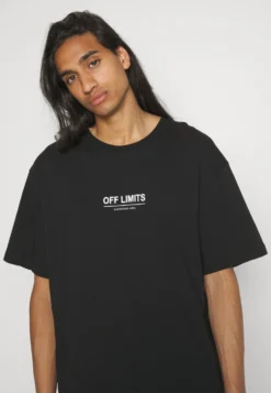 YOURTURN UnisexT-Shirt Con StampaBlack Donna T-shirt E Top YO121012W-Q11 -Yourturn 23f0464dbdf74e2190fcc2c3d0251c70 scaled