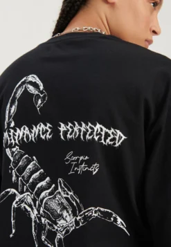 YOURTURN UnisexT-Shirt Con StampaBlack Donna T-shirt E Top YO121015R-Q11 -Yourturn 24142672320b4a2b897e00ee3e989959 scaled