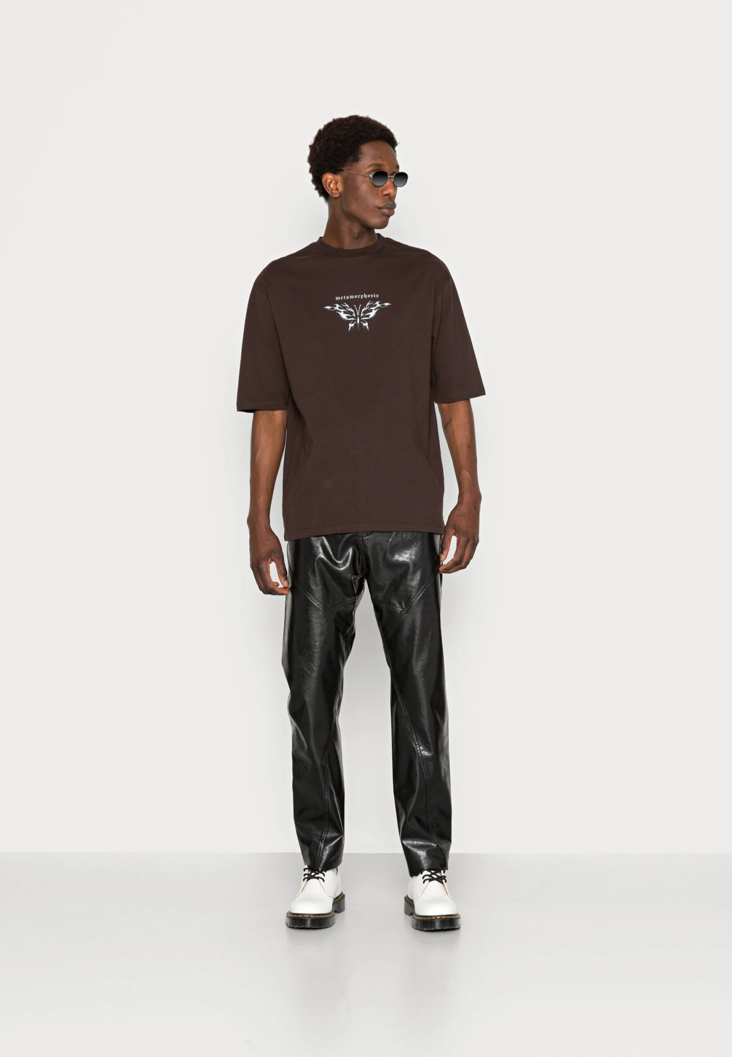 YOURTURN UnisexT-Shirt Con Stampa Dark Brown Uomo T-shirt E Polo YO12100NY-O11 2 YOURTURN UnisexT-Shirt Con Stampa Dark Brown Uomo T-shirt E Polo YO12100NY-O11 - immagine 2
