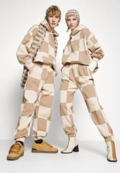 YOURTURN UnisexPantaloni SportiviBeige Uomo Pantaloni YO12100V4-B11 9 YOURTURN UnisexPantaloni SportiviBeige Uomo Pantaloni YO12100V4-B11 -Yourturn 2f48d23f3312422db61e596429ac6121 scaled