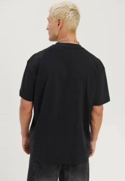 YOURTURN Unisex - T-Shirt Con Stampa - Black -Yourturn 379fd75a43534eaa83ad30b43def60e4 scaled