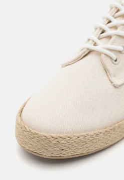 YOURTURN UnisexStringate SportiveBeige Donna Scarpe Piatte YO115M009-B11 -Yourturn 3d075dd84f984b1599bae3b3a947712c scaled