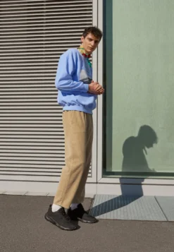 YOURTURN UnisexSneakers BasseBlack Donna Sneakers YO115O00X-Q11 -Yourturn 43dd2faee791492bb175bbee0872326d scaled