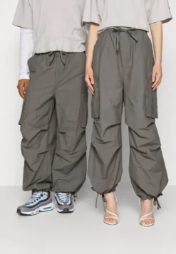 YOURTURN Unisex - Pantaloni - Dark Grey