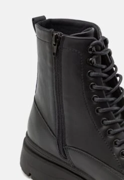 YOURTURN Stivaletti StringatiBlack Uomo Stivaletti/Stivali YO112K025-Q11 -Yourturn 494dc411a53d40f392a75d41b103bd08 scaled