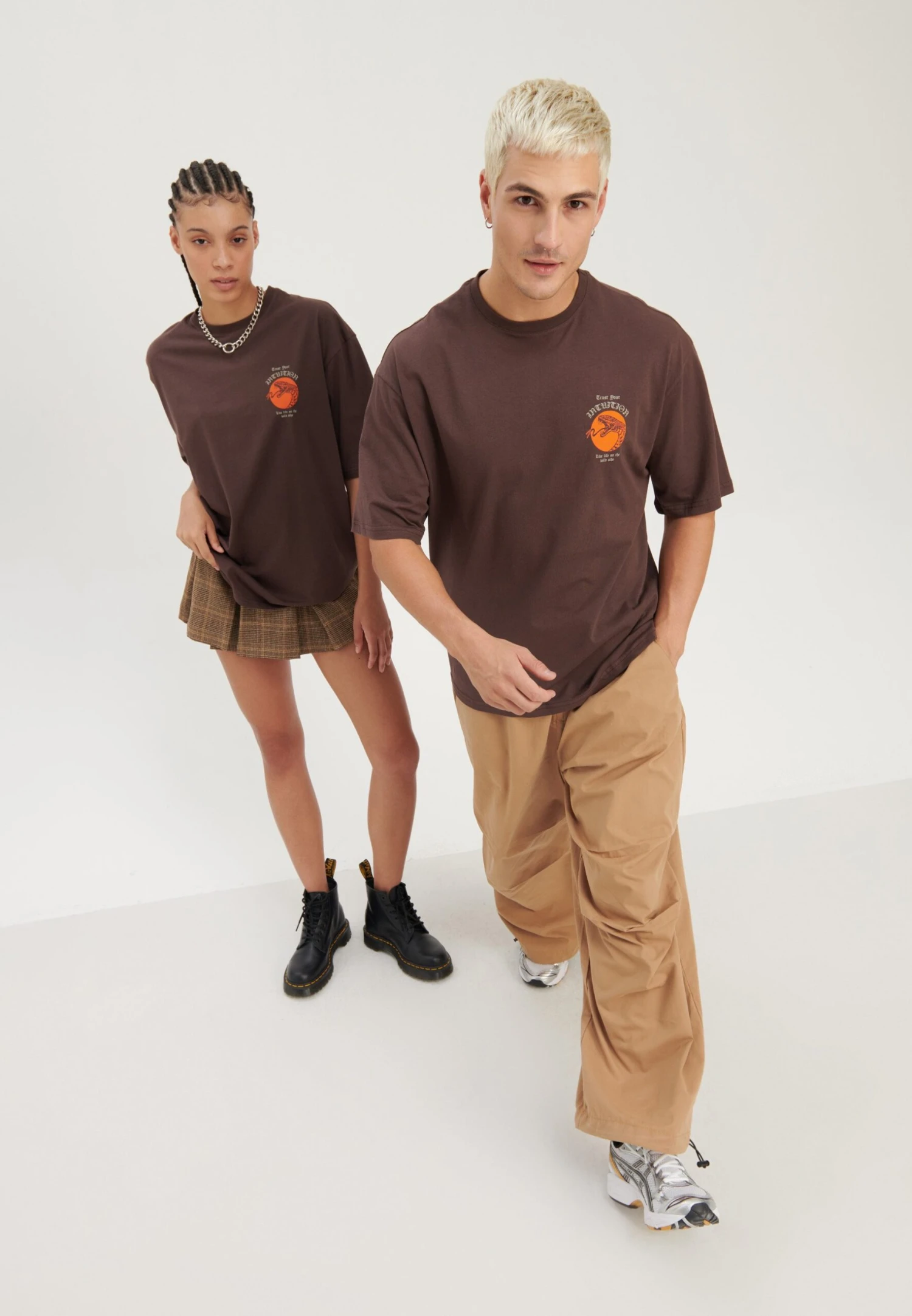 YOURTURN UnisexT-Shirt Con StampaBrown Uomo T-shirt E Polo YO121017B-O11 2 YOURTURN UnisexT-Shirt Con StampaBrown Uomo T-shirt E Polo YO121017B-O11 - immagine 2