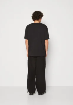 YOURTURN UnisexT-Shirt Con StampaBlack Donna T-shirt E Top YO12100WK-Q11 8 YOURTURN UnisexT-Shirt Con StampaBlack Donna T-shirt E Top YO12100WK-Q11 -Yourturn 58e387aea9e34e348507e2dab9891514 scaled