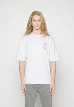 YOURTURN UnisexT-Shirt Con StampaWhite Uomo T-shirt E Polo YO121017E-A11 -Yourturn 5ad4b3c250554f1d91af052758cf4c67 scaled