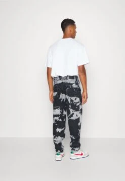 YOURTURN Unisex Moonwash UnisexJeans BaggyBlack Uomo Jeans YO12100LK-Q11 -Yourturn 6685994947d04f7eaa89ae453bbefd9f scaled