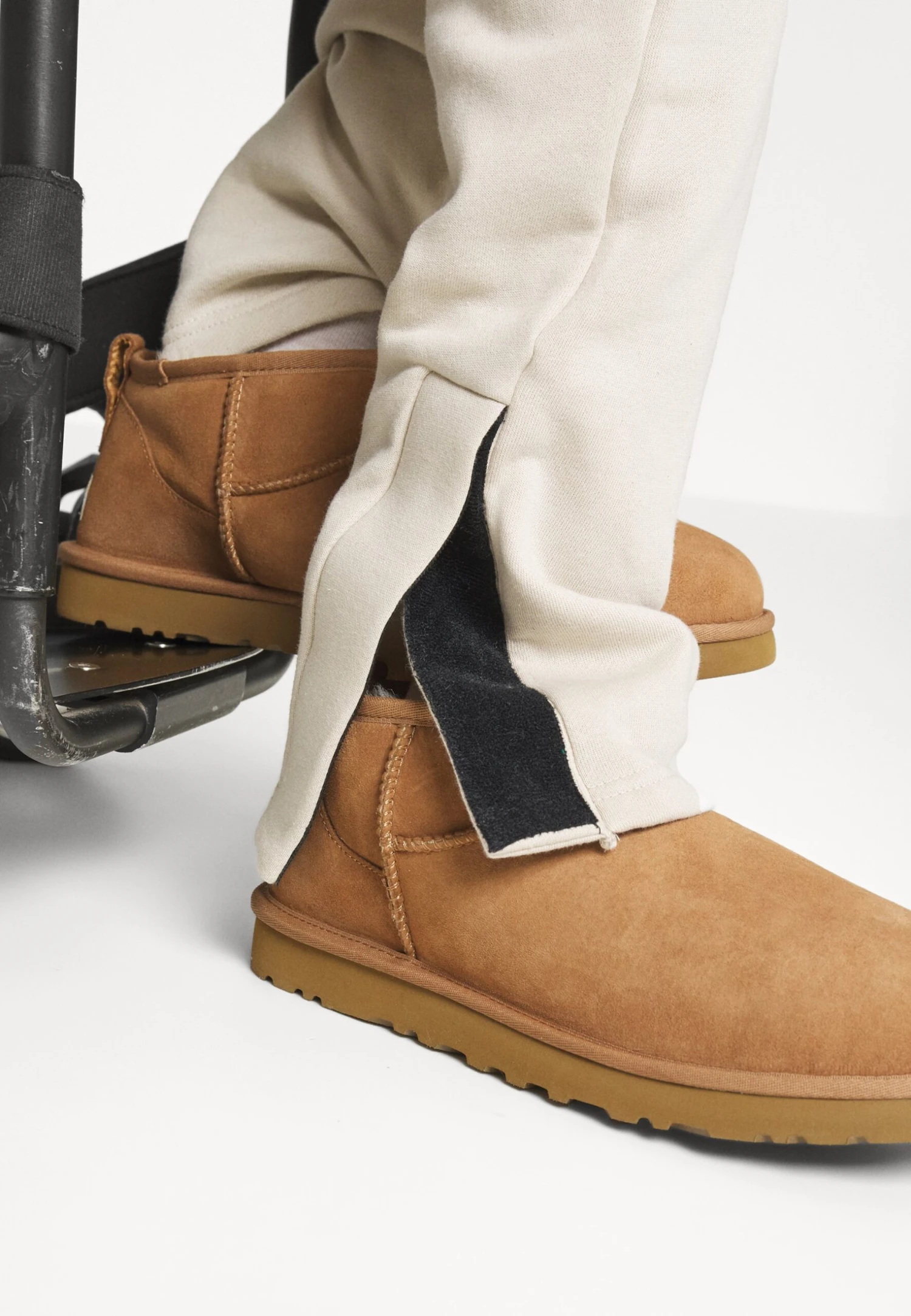 YOURTURN Pantaloni SportiviBeige Uomo Pantaloni YO122E03P-B11 7 YOURTURN Pantaloni SportiviBeige Uomo Pantaloni YO122E03P-B11 - immagine 7