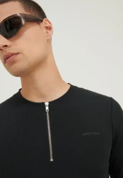 YOURTURN UnisexMaglioneBlack Donna Maglieria YO121012L-Q11 -Yourturn 6db7e7f0606342eb8fc70d0f4577f9bf scaled