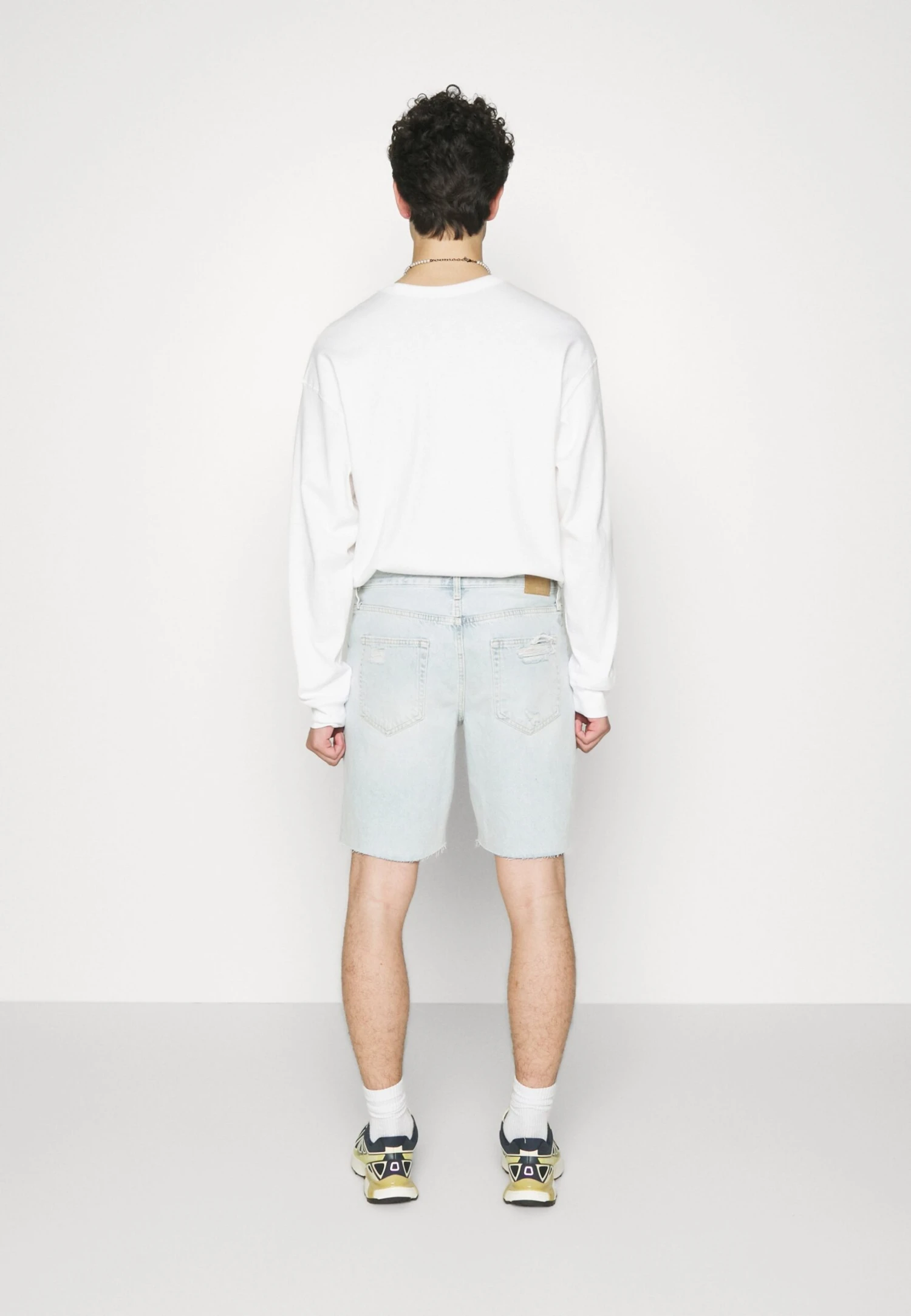 YOURTURN Unisex - Shorts Di Jeans - Light Blue Denim 4 YOURTURN Unisex - Shorts Di Jeans - Light Blue Denim - immagine 4