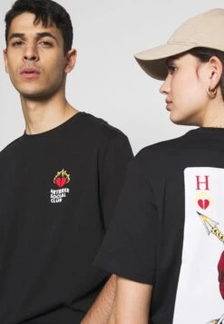 YOURTURN UnisexT-Shirt Con StampaBlack Uomo T-shirt E Polo YO121002A-Q11 11 YOURTURN UnisexT-Shirt Con StampaBlack Uomo T-shirt E Polo YO121002A-Q11 -Yourturn 7b94e45478cb4cad86bb47e96d783f3f scaled