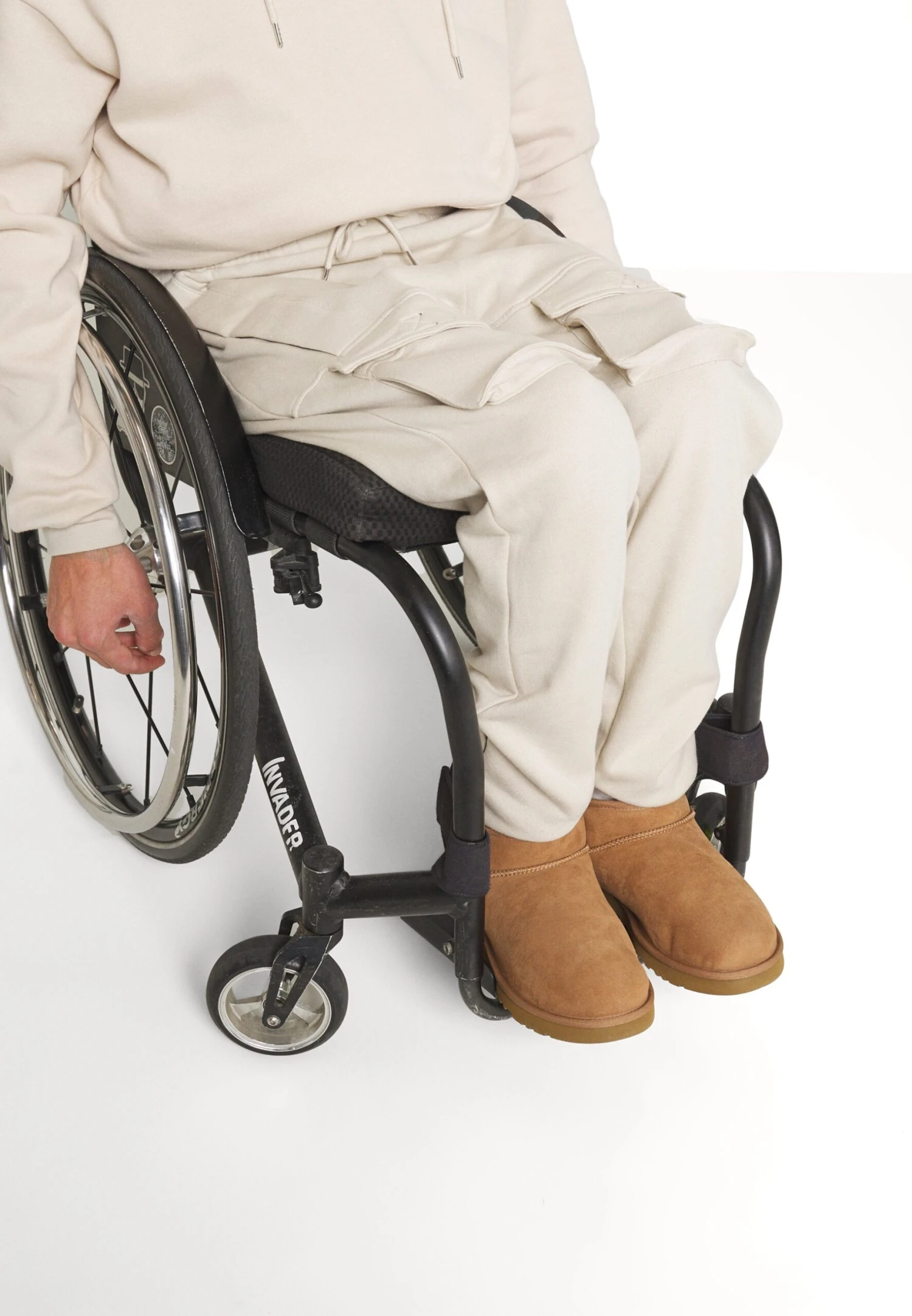 YOURTURN Pantaloni SportiviBeige Uomo Pantaloni YO122E03P-B11 3 YOURTURN Pantaloni SportiviBeige Uomo Pantaloni YO122E03P-B11 - immagine 3