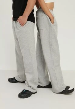 YOURTURN UnisexPantaloni SportiviMottled Light Grey Uomo Pantaloni YO122E03R-C11 7 YOURTURN UnisexPantaloni SportiviMottled Light Grey Uomo Pantaloni YO122E03R-C11 -Yourturn 809c4396562e4ae78a35edd44b3237ca scaled