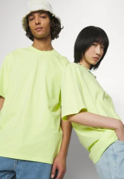 YOURTURN UnisexT-Shirt Con StampaLight Yellow Donna T-shirt E Top YO12100VI-E11 -Yourturn 81a2d1fc31e34f7cb8819af1505c7e05 scaled