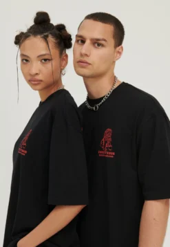 YOURTURN UnisexT-Shirt Con StampaBlack Uomo T-shirt E Polo YO121017D-Q11 8 YOURTURN UnisexT-Shirt Con StampaBlack Uomo T-shirt E Polo YO121017D-Q11 -Yourturn 894d132e9cfa43b2aa0e84f04e617fc9 scaled