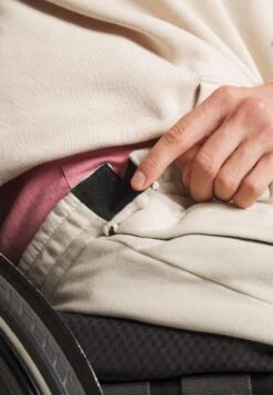 YOURTURN Pantaloni SportiviBeige Uomo Pantaloni YO122E03P-B11 15 YOURTURN Pantaloni SportiviBeige Uomo Pantaloni YO122E03P-B11 -Yourturn 9381a5e35ebe4c33aaf15a37c764dc54 scaled