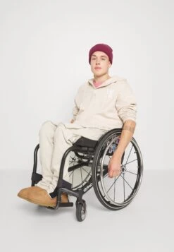 YOURTURN UnisexFelpaBeige Uomo Maglieria E Felpe YO12100RK-B11 -Yourturn 97f45a50f78b459ca857074e0f5a65aa scaled