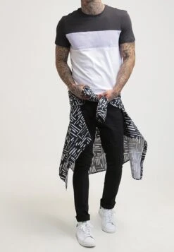 YOURTURN T-Shirt Con StampaBlack Uomo Abbigliamento ZIR02KLYN-001