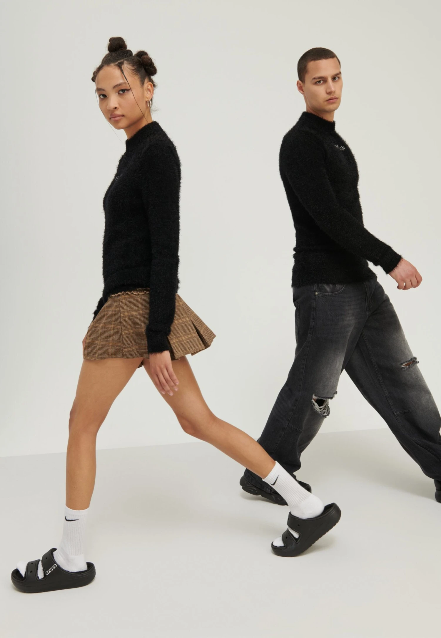 YOURTURN UnisexMaglioneBlack Uomo Maglieria YO122Q056-Q11 3 YOURTURN UnisexMaglioneBlack Uomo Maglieria YO122Q056-Q11 - immagine 3