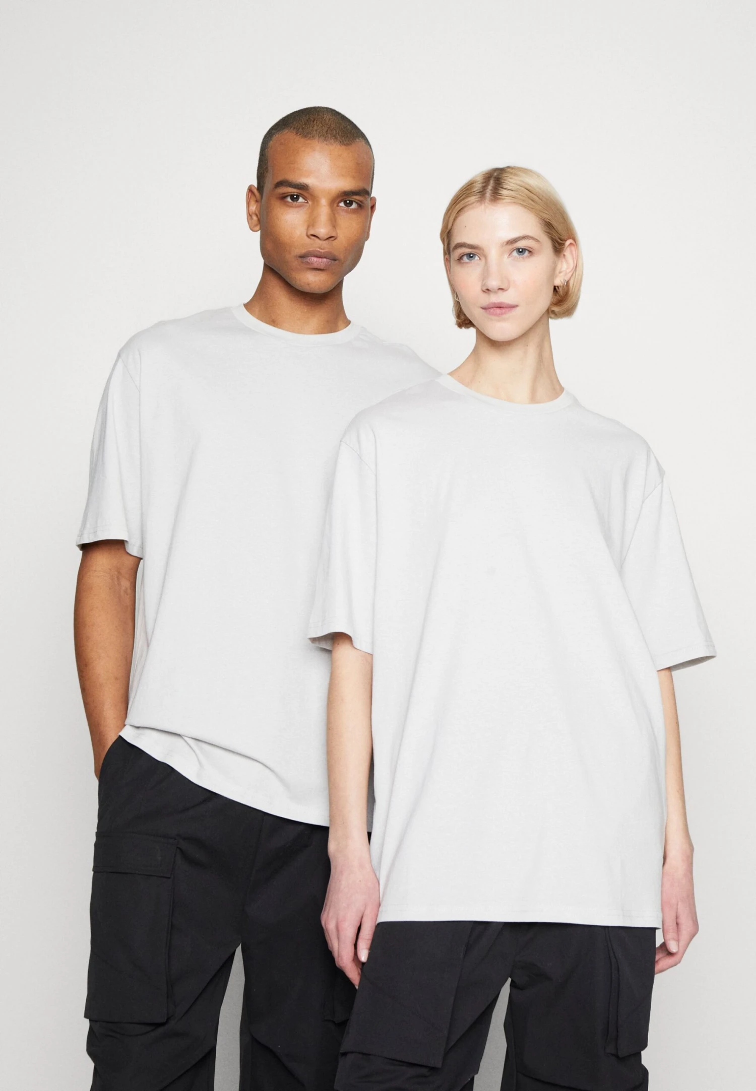 YOURTURN 3Pack UnisexT-Shirt BasicLight Blue/Grey/Pink Donna T-shirt E Top YO12100DJ-K11 2 YOURTURN 3Pack UnisexT-Shirt BasicLight Blue/Grey/Pink Donna T-shirt E Top YO12100DJ-K11 - immagine 2