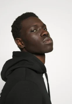 YOURTURN Unisex - Felpa Con Cappuccio - Black -Yourturn ac1fd866015d465fbbcc5c5001148d53 scaled