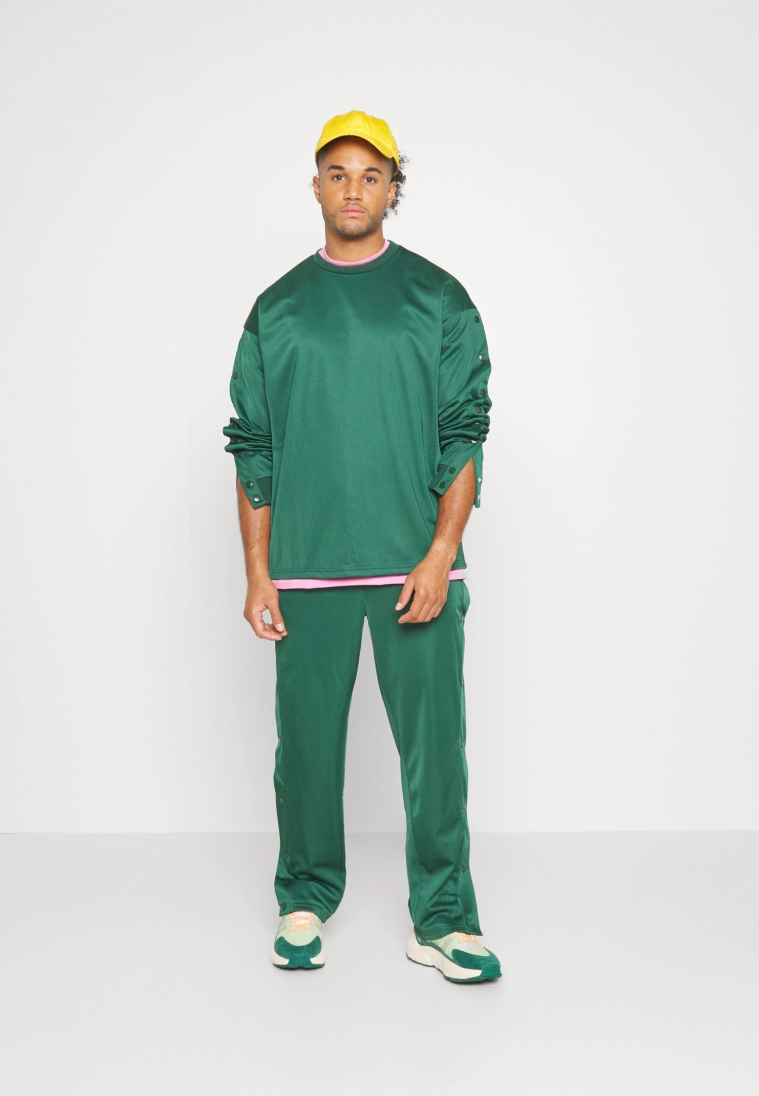 YOURTURN UnisexMaglietta A Manica LungaDark Green Uomo T-shirt E Polo YO12100RL-M11 5 YOURTURN UnisexMaglietta A Manica LungaDark Green Uomo T-shirt E Polo YO12100RL-M11 - immagine 5