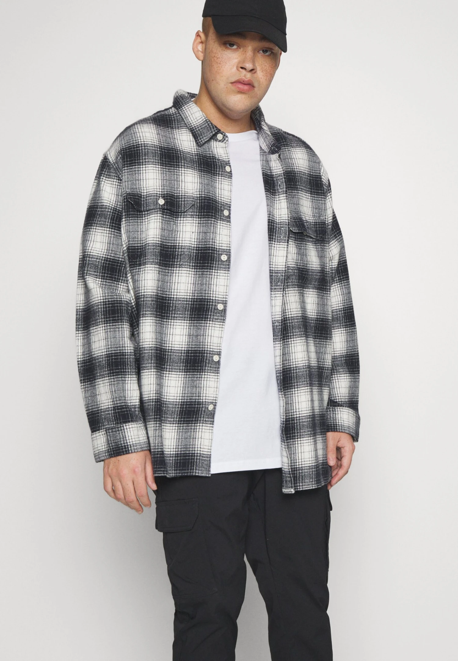 YOURTURN Unisex 3 Pack T-Shirt BasicWhite/Lilac/Black Uomo T-shirt E Polo YO12100WH-A11 8 YOURTURN Unisex 3 Pack T-Shirt BasicWhite/Lilac/Black Uomo T-shirt E Polo YO12100WH-A11 - immagine 8