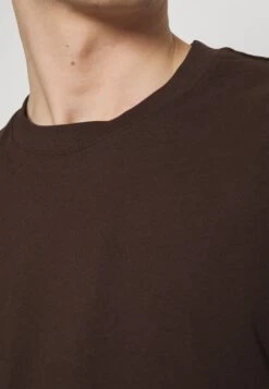 YOURTURN UnisexT-Shirt Con StampaBrown Uomo T-shirt E Polo YO12100VI-O11 11 YOURTURN UnisexT-Shirt Con StampaBrown Uomo T-shirt E Polo YO12100VI-O11 -Yourturn b97d527aa752432784274c51ca889ff3 scaled