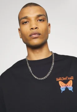 YOURTURN UnisexT-Shirt Con StampaBlack Donna T-shirt E Top YO12100YK-Q11 9 YOURTURN UnisexT-Shirt Con StampaBlack Donna T-shirt E Top YO12100YK-Q11 -Yourturn bcc5ce48bf034708af35bfe004986065 scaled