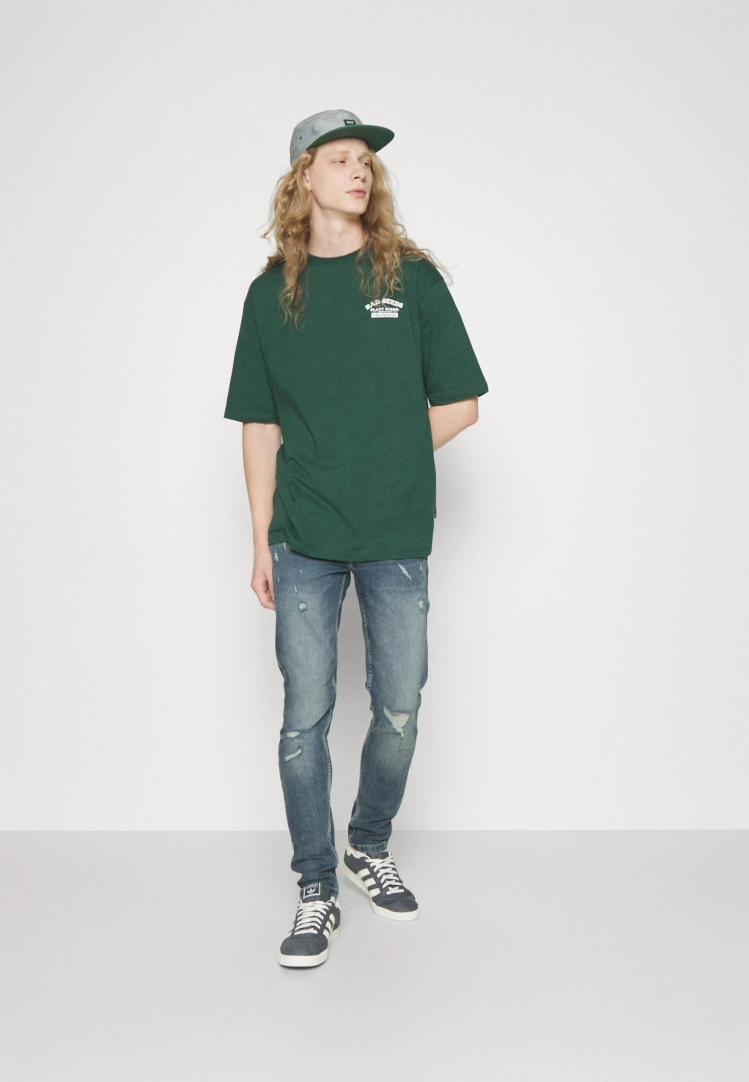 YOURTURN UnisexT-Shirt Con StampaDark Green Donna T-shirt E Top YO12100NA-M11 2 YOURTURN UnisexT-Shirt Con StampaDark Green Donna T-shirt E Top YO12100NA-M11 - immagine 2