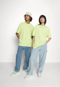 YOURTURN UnisexT-Shirt Con StampaLight Yellow Donna T-shirt E Top YO12100VI-E11 -Yourturn d2af9fbe338e4f95ae2b3a3cbc0f3839 scaled