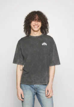 YOURTURN Skull Graphic Tee UnisexT-Shirt Con StampaMottled Black Donna T-shirt E Top YO121012M-Q11 -Yourturn da5ddb789f454a678b4b27212f932166 scaled