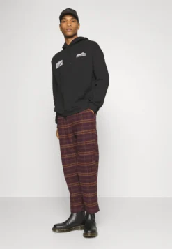 YOURTURN UnisexFelpa Con CappuccioBlack Uomo Maglieria E Felpe YO121013Y-Q11 -Yourturn db07595c5dba4702b214b16d3e84f8de scaled