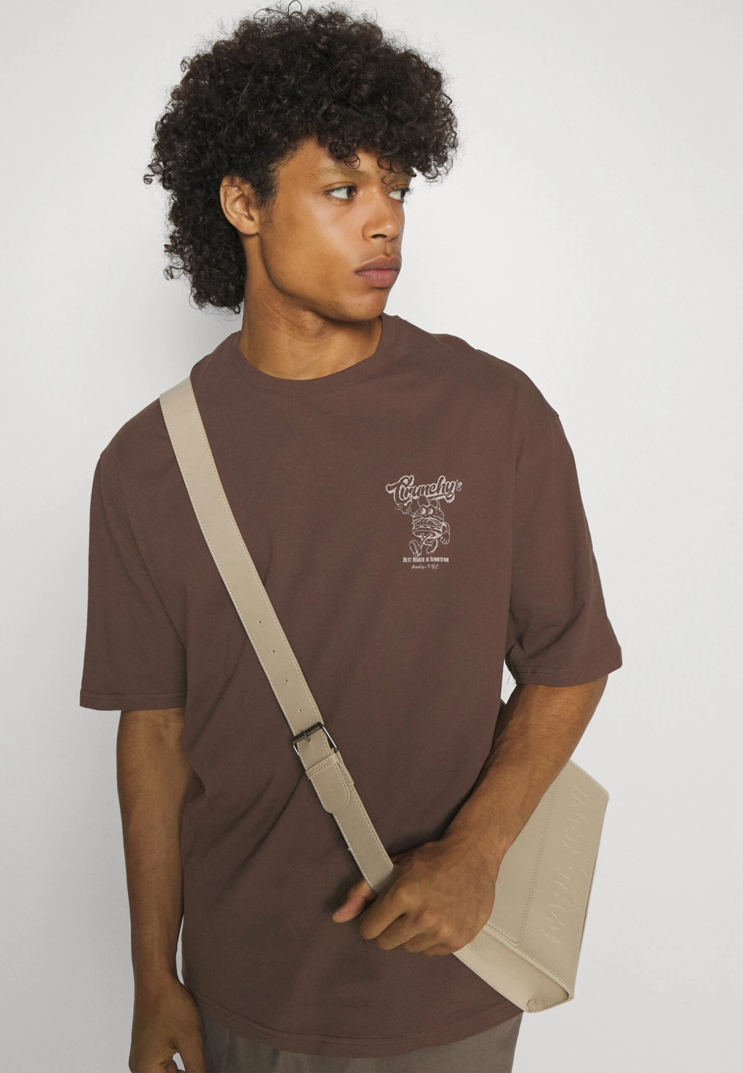 YOURTURN UnisexT-Shirt Con StampaBrown Donna T-shirt E Top YO12100YB-O11 4 YOURTURN UnisexT-Shirt Con StampaBrown Donna T-shirt E Top YO12100YB-O11 - immagine 4