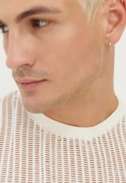 YOURTURN Unisex - Top - Off-White -Yourturn e9e204e401a442a1bf814ebe096cabf3 scaled