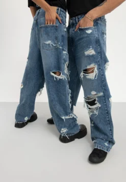 YOURTURN UnisexJeans BaggyLight Blue Denim Donna Jeans YO121010Y-K11 -Yourturn f02b5a86a60a43f285c66bf0972136a0 scaled