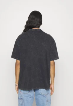 YOURTURN UnisexT-Shirt Con StampaMottled Black Donna T-shirt E Top YO12100VI-Q12 8 YOURTURN UnisexT-Shirt Con StampaMottled Black Donna T-shirt E Top YO12100VI-Q12 -Yourturn f9e8a592305d461e831aa78ad2dcf9d4 scaled