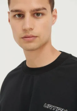 YOURTURN UnisexFelpaBlack Donna Felpe YO121011M-Q11 -Yourturn fba4da8488d84875ac2fe7b13effa3a9 scaled